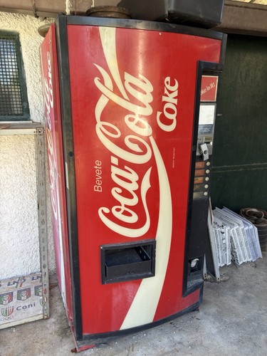 Distributore coca cola vintage - distributore, coca-cola